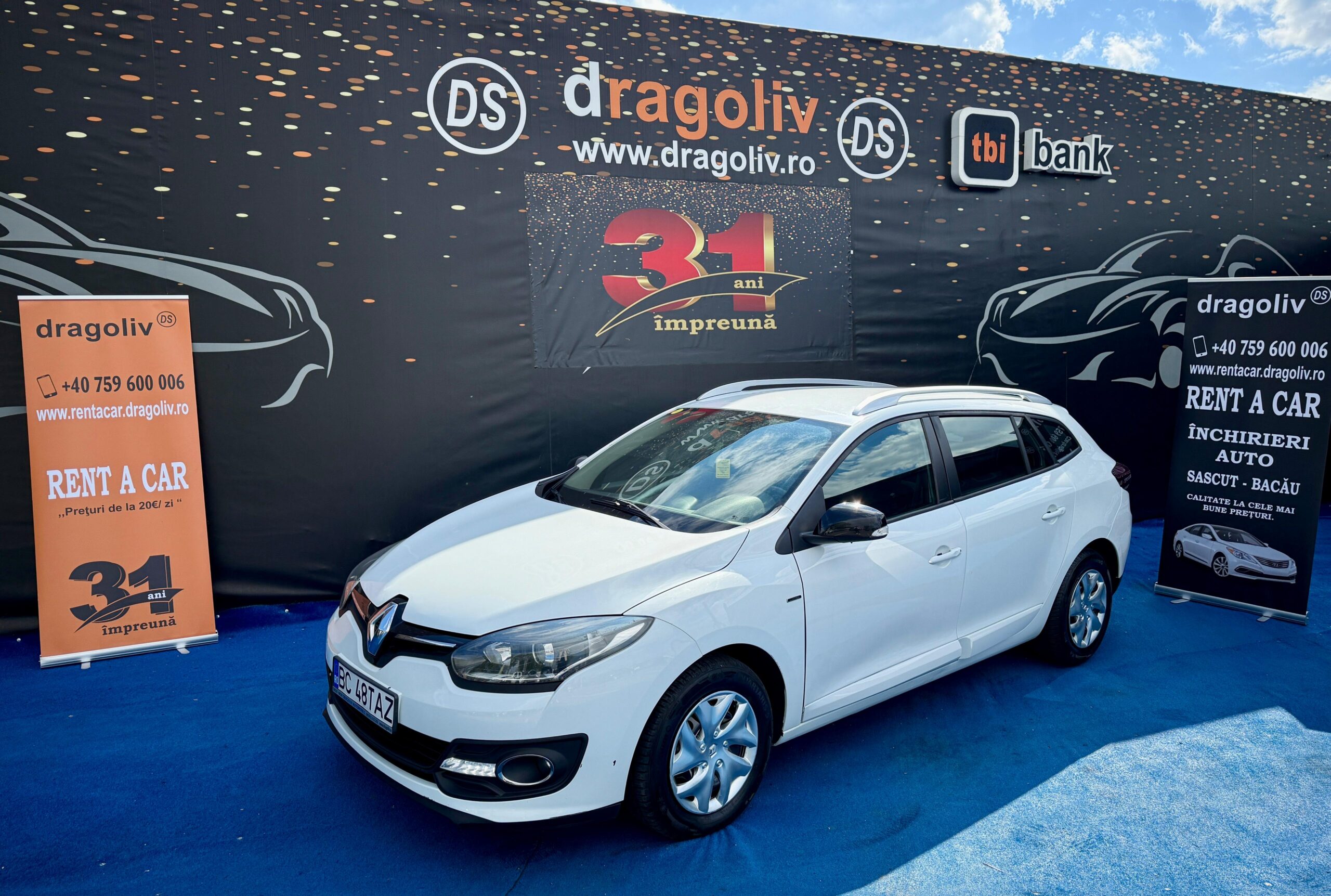 rnb-product-grid-gallery-item